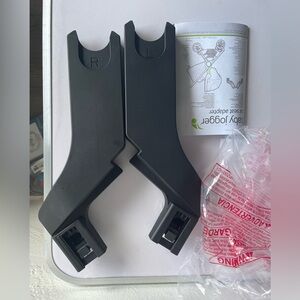 Baby jogger Car Seat Adapter - Black